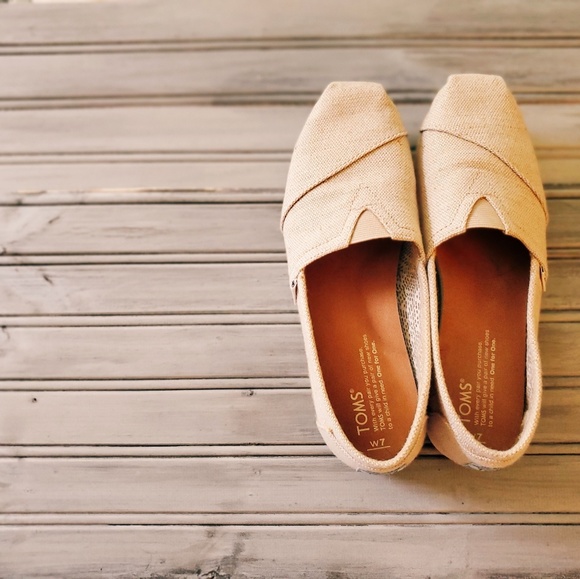 toms khaki canvas